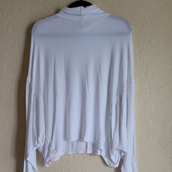 FREE PEOPLE Alameda Ivory Slouchy Oversized Pullover Top Size Small - Picture 5 of 13